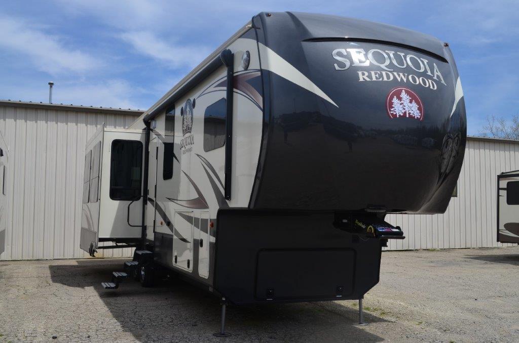 2016 Redwood Sequoia 38HRL