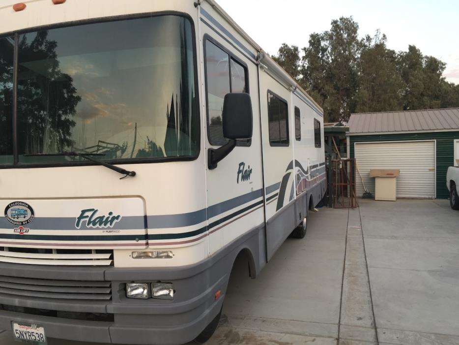 1998 Fleetwood Flair 32