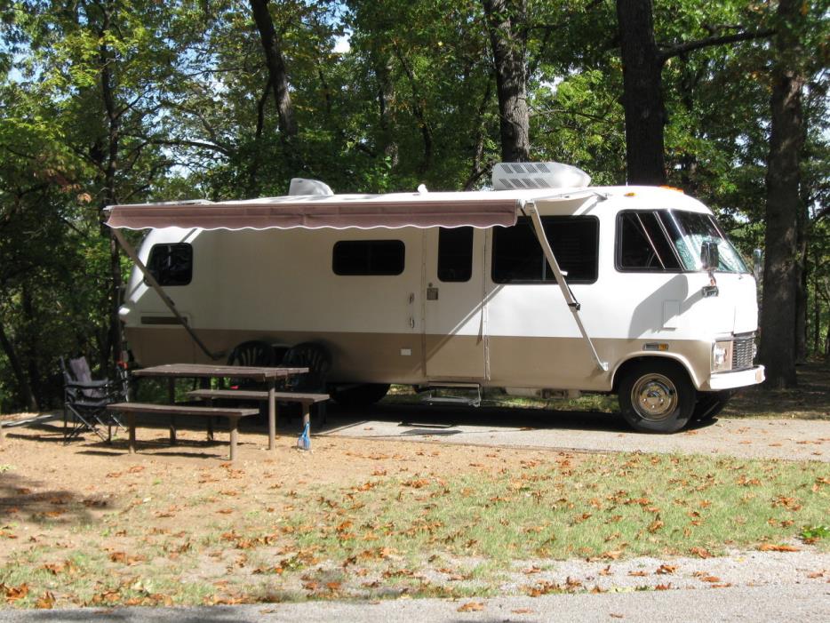 1974 Dodge Travco Mahal Elite 270