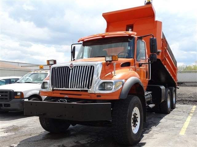 2007 International Workstar 7600  Dump Truck