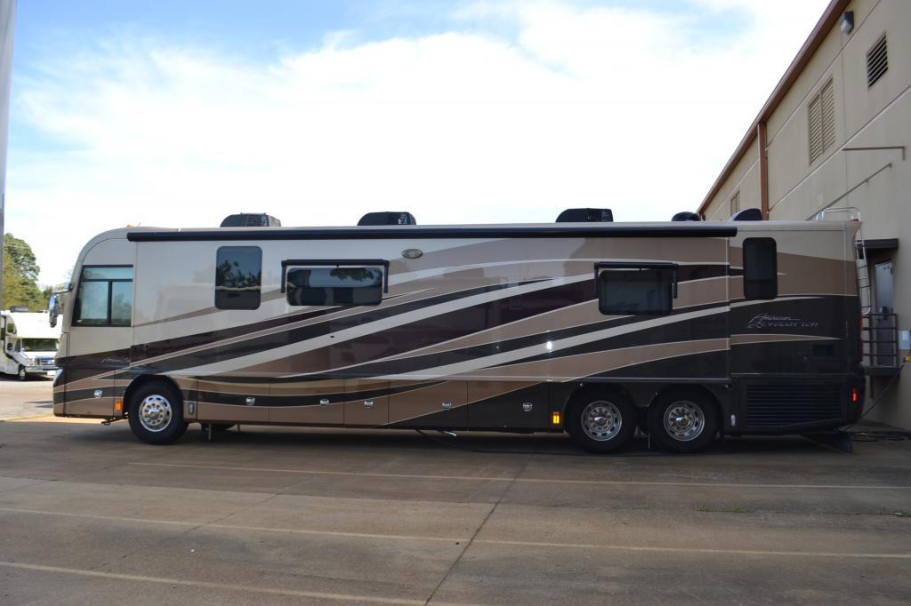 2014 American Coach Revolution 42G