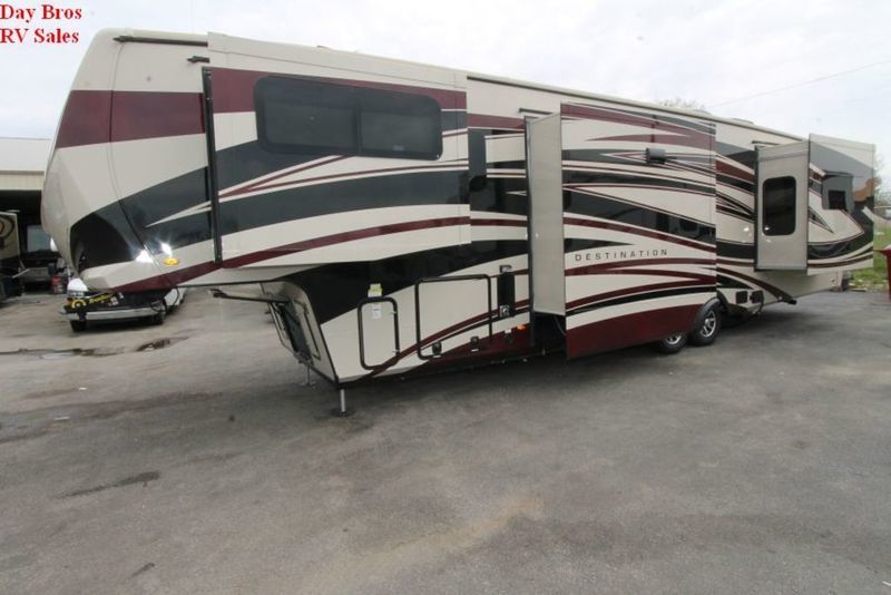 2016 Winnebago Destination 37FL