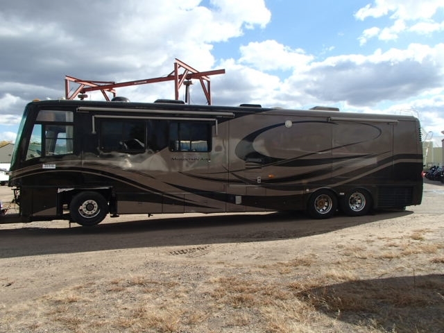 2006 Newmar MOUNTAIN AIRE 4304