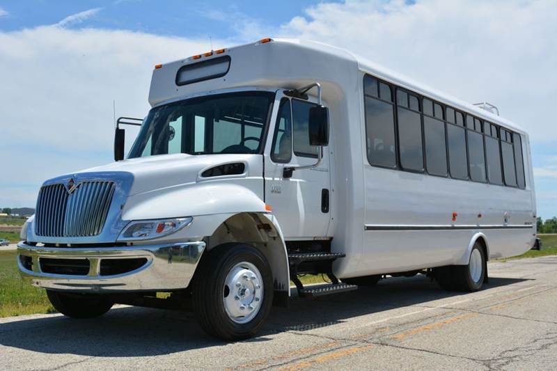 2006 International 3200  Bus