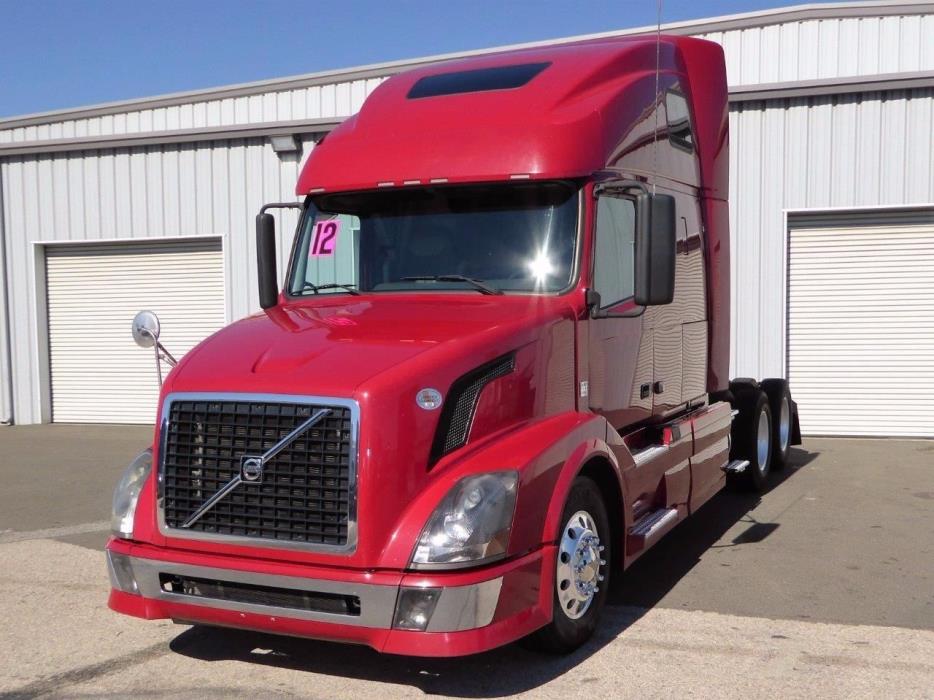 2012 Volvo Vn 670  Conventional - Sleeper Truck