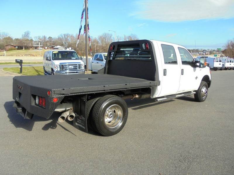 2014 Ford F-350  Flatbed Truck