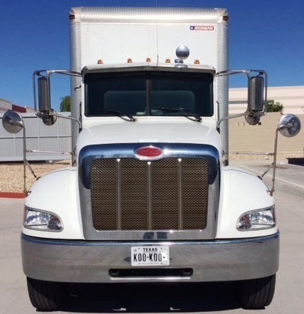 2013 Peterbilt 337  Box Truck - Straight Truck