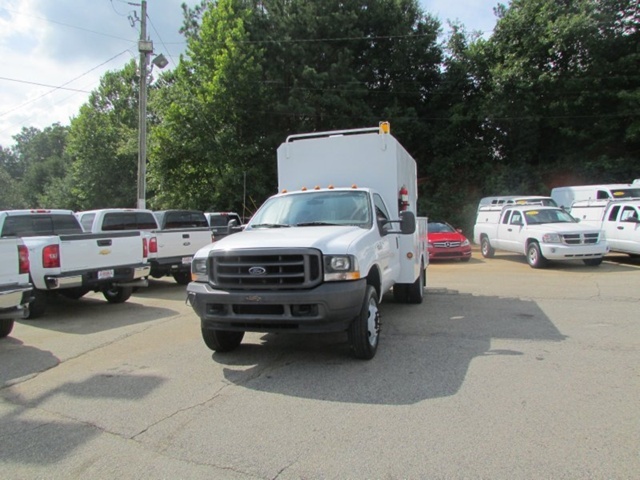 2004 Ford F-550 Kuv Body  Cab Chassis