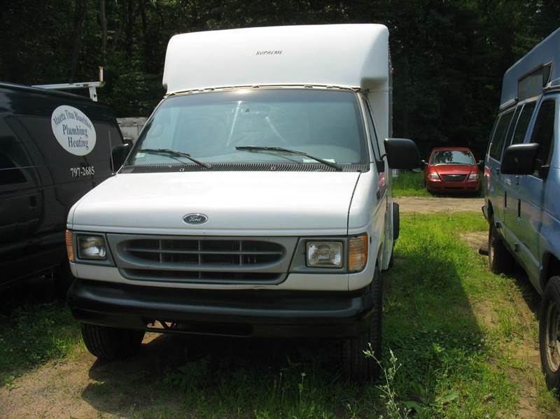 2002 Ford E-350  Cargo Van