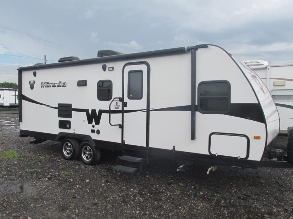 2014 Winnebago Minni Winnie 2451BHS