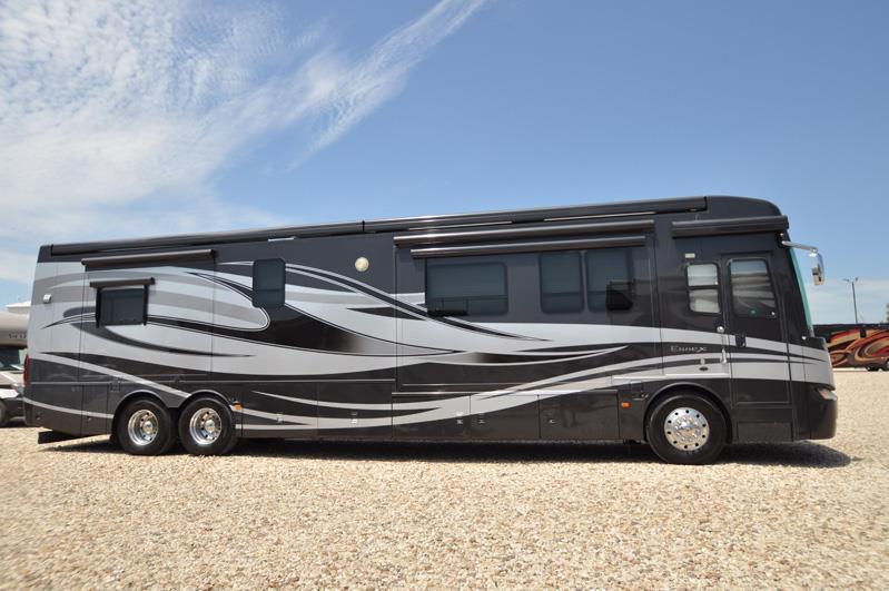 2008 Newmar Essex WITH 4 SLIDES