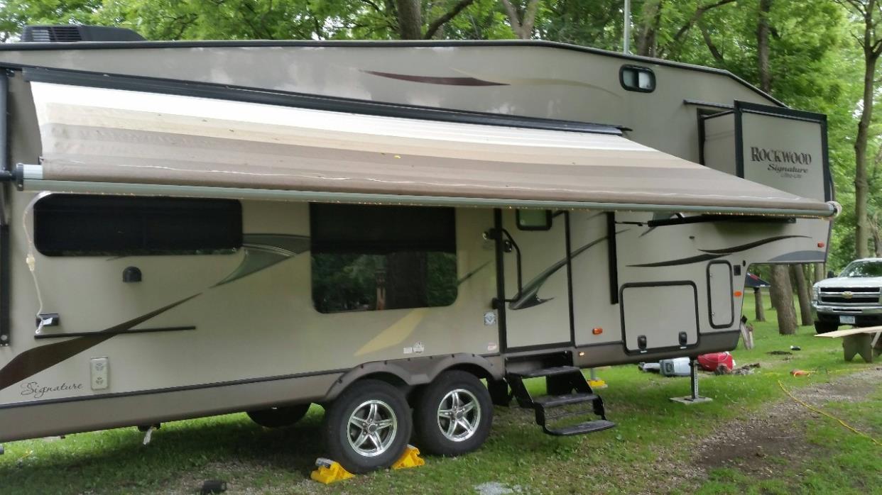 2013 Forest River Rockwood Signature Ultra 8265WS