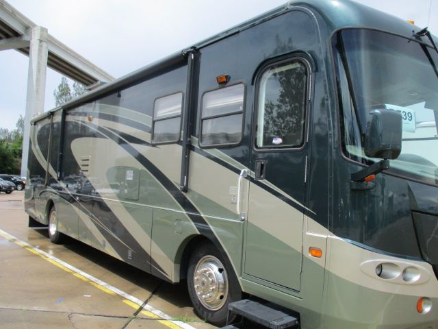 2005 Coachmen Cross Country 376