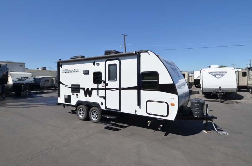 2015 Winnebago MINNIE 2101FS