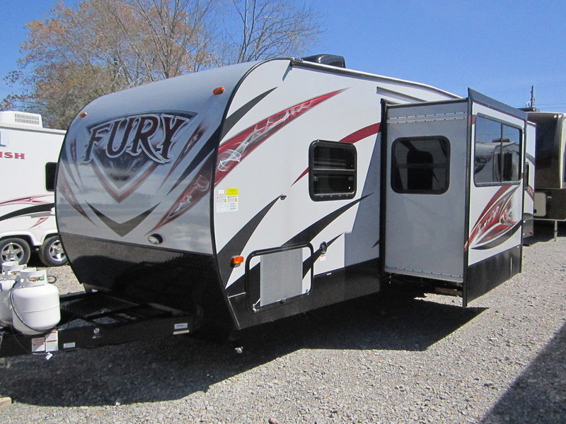 2016 Forest River FURY FHT2910