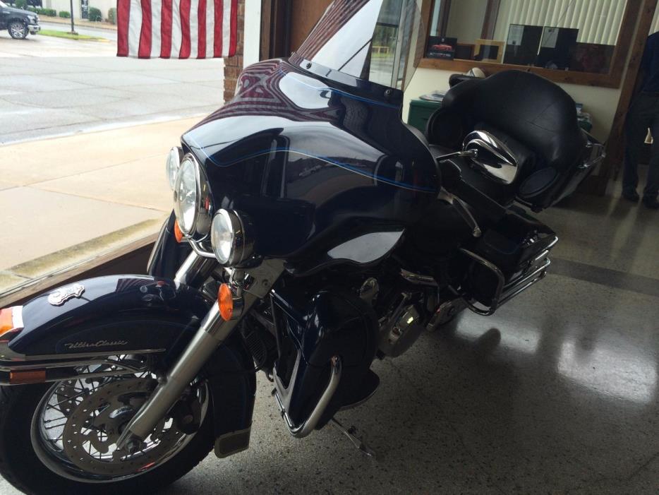 2012 Harley-Davidson Street Glide CVO