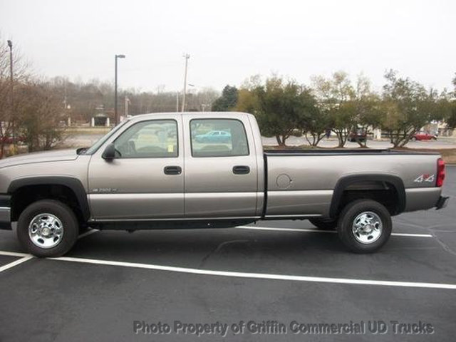 2007 Chevrolet 2500hd 4wd Crew Cab Just 37k Miles  Pickup Truck