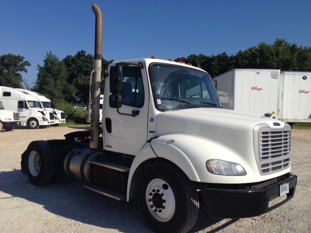 2012 Freightliner Business Class M2 112  Conventional - Day Cab