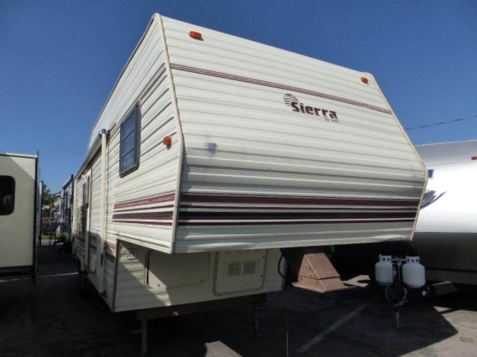 1995 Forest River Sierra 30RKUG