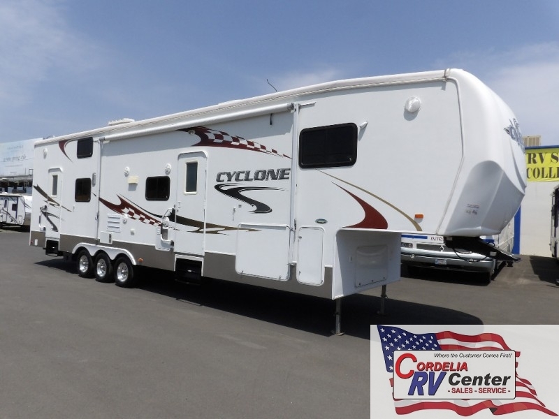 2007 Heartland Cyclone 3795