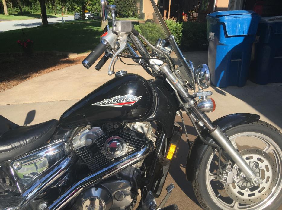 1996 Honda Shadow VT1100