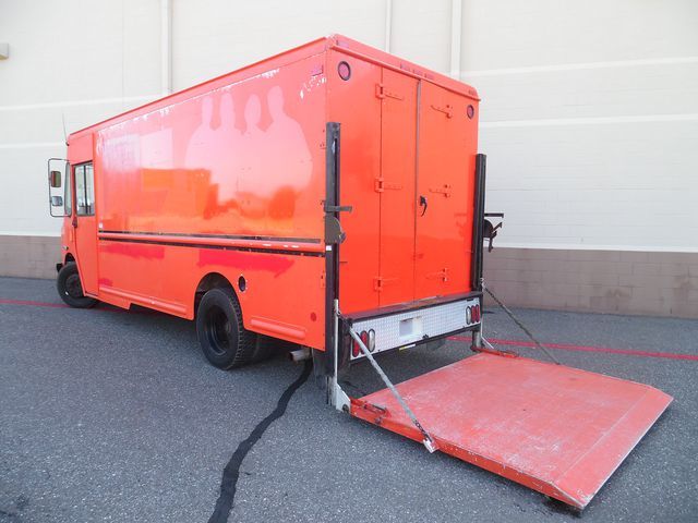 2006 Gmc W42  Stepvan