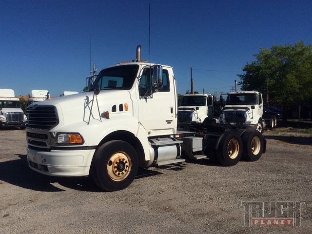 2006 Sterling A9500  Conventional - Day Cab