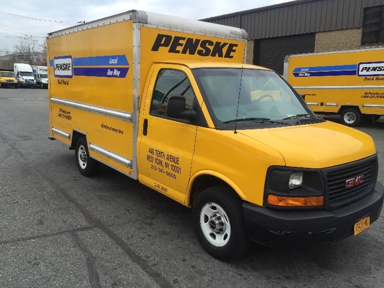 2011 Gmc Savana G3500  Box Truck - Straight Truck