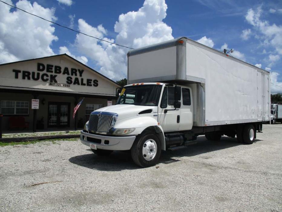 2008 International 4300 Extended Cab / Moving Truck  Box Truck - Straight Truck