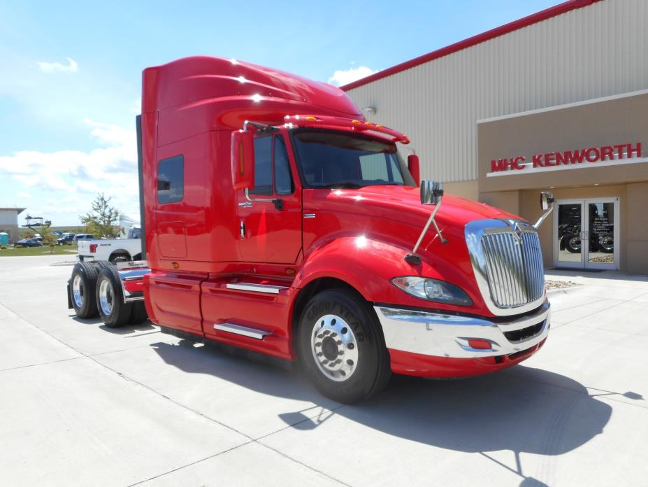 2010 Navistar Prostar+  Conventional - Sleeper Truck