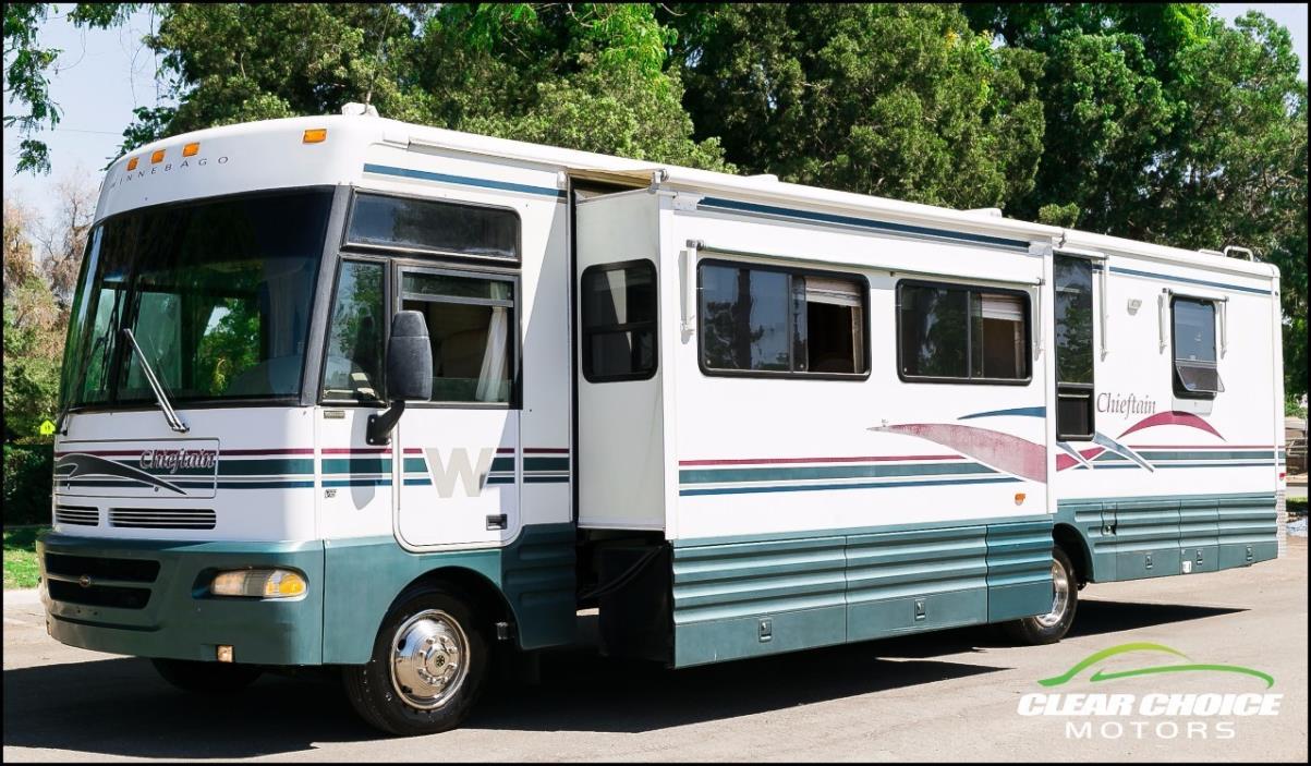 2000 Winnebago CHIEFTAIN 36W