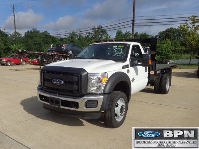 2016 Ford F-450  Flatbed Truck