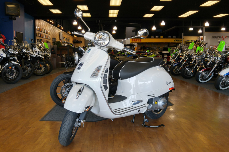 2015 Vespa GTS 300 Super ABS