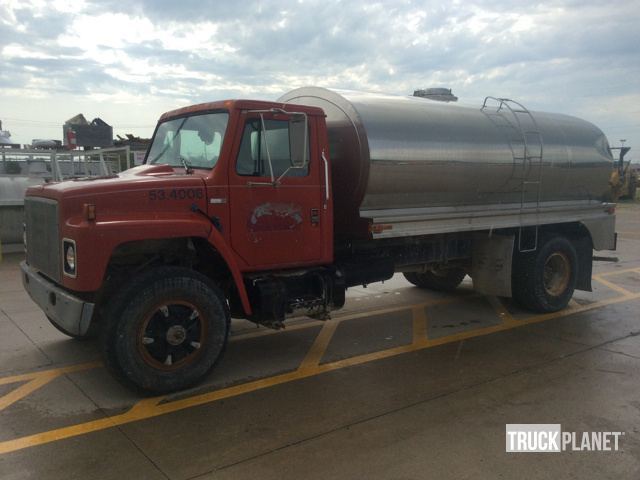 1979 International Harvester 1954  Water Truck