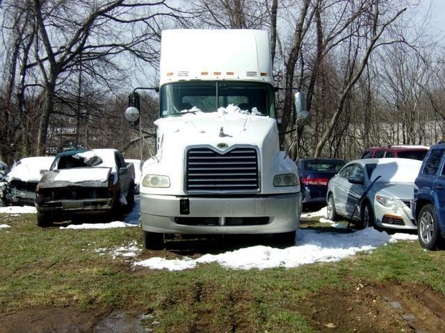 2005 Mack Vision Cxn613  Conventional - Day Cab