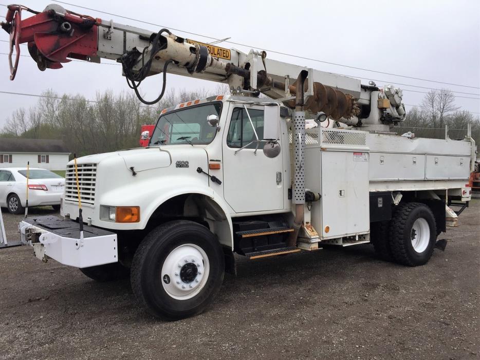 2002 International 4800  Cab Chassis