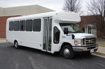 2014 Ford Starcraft  Bus