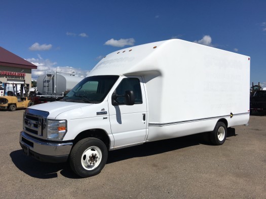 2011 Ford E-350 Super Duty  Box Truck - Straight Truck