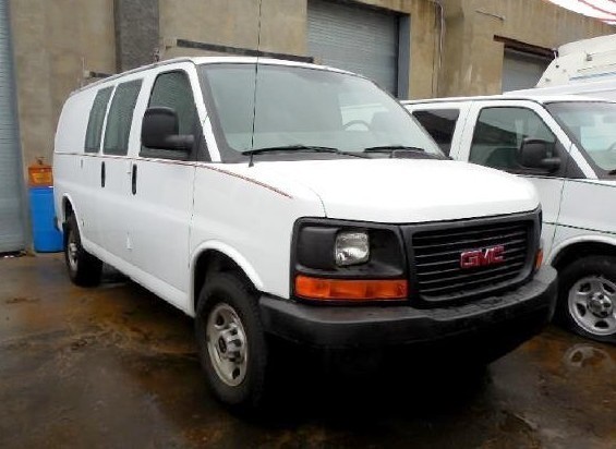 2007 Gmc Savana G2500  Cargo Van