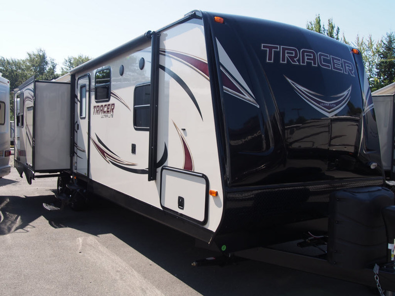 2016 Prime Time Tracer 2850RED