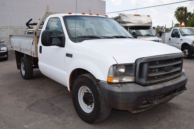2004 Ford F-350 Super Duty  Flatbed Truck