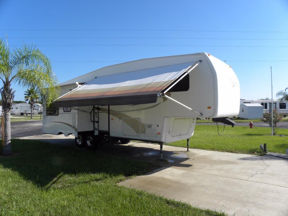 2006 Nuwa Hitchhiker Ii Ls 29.5FKTG