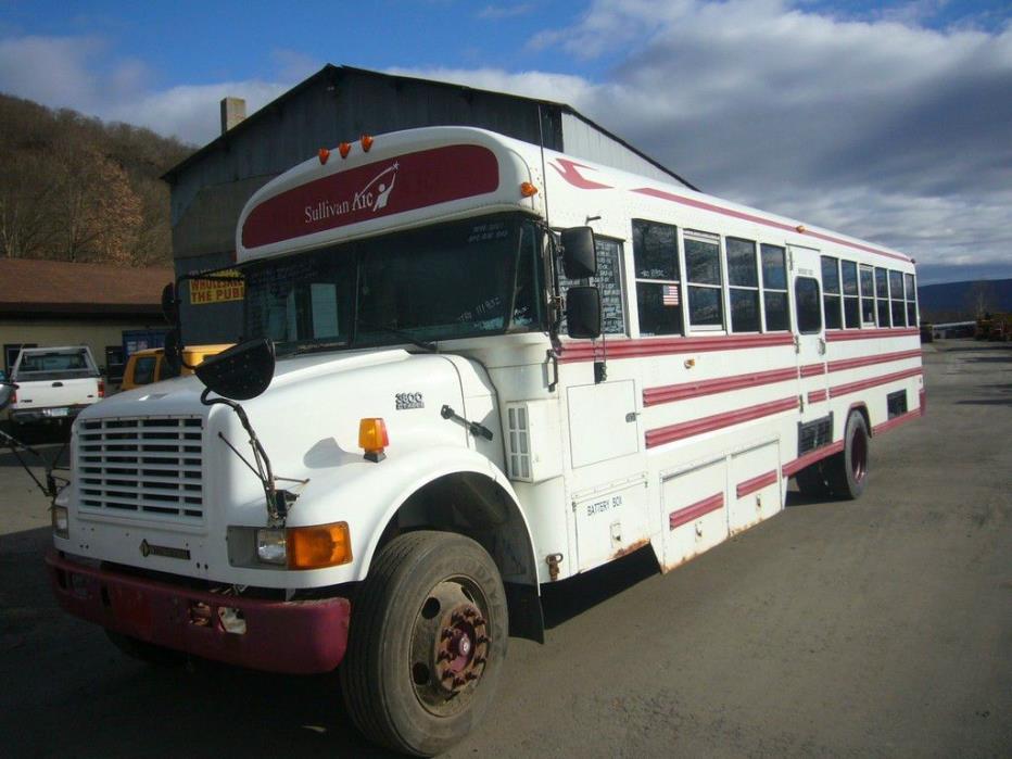 2001 International 3800  Bus
