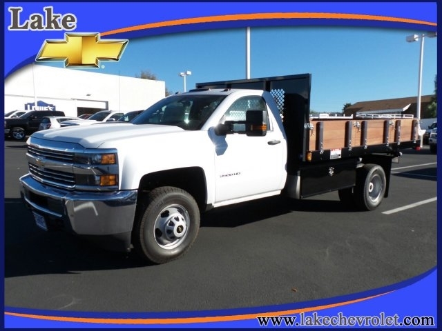 2015 Chevrolet Silverado 3500hd Built After Aug 14  Flatbed Truck