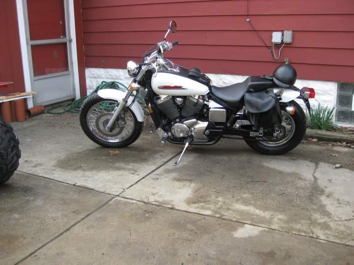 2002 Honda - Clear Title VT1100 Shadow Sabre 1100 - Payments OK - See VIDEO