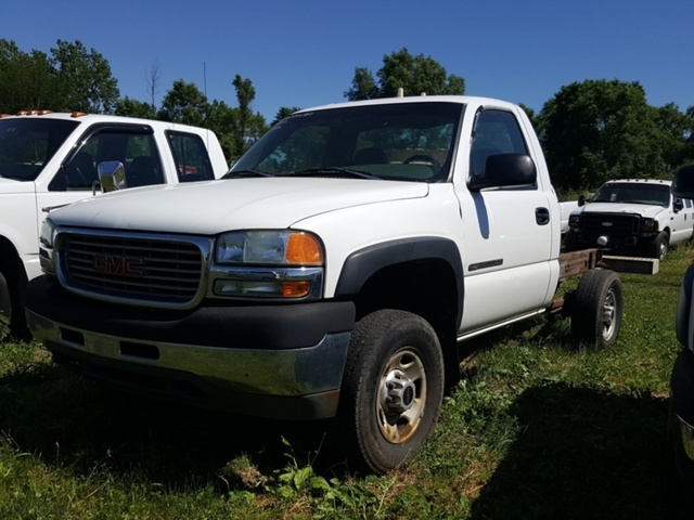 2002 Gmc 2500hd  Cab Chassis
