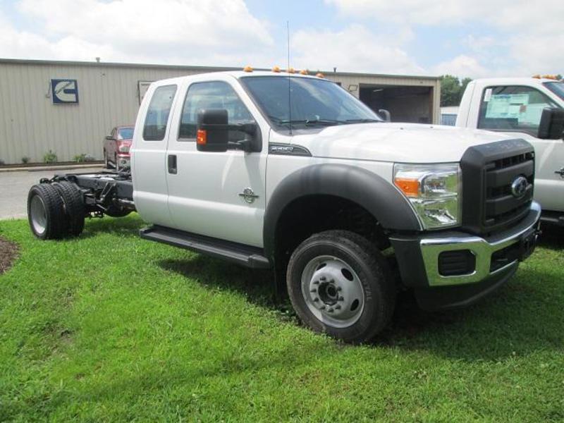 2016 Ford F450 Xl  Cab Chassis