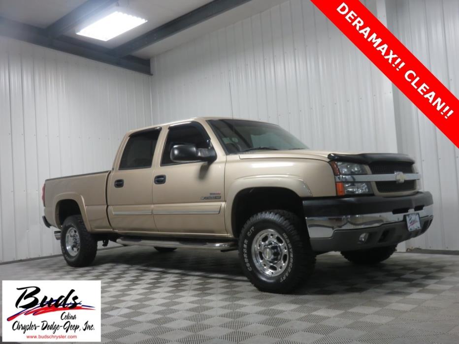 2004 Chevrolet Silverado 2500hd  Pickup Truck