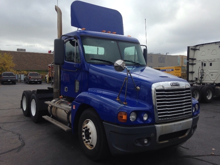 2009 Freightliner Century 120  Conventional - Day Cab