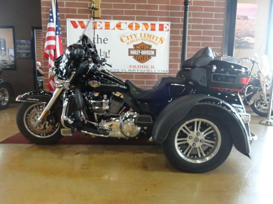 2008 Harley-Davidson FLHRSE4 - CVO ROAD KING ANNIVERSARY EDIT